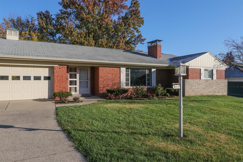 Entrance for 834 Finney Trl Finneytown, OH 45224