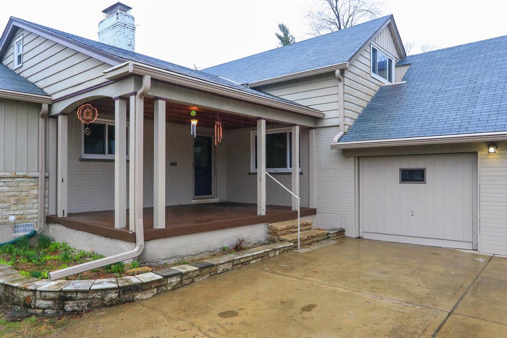 Entrance for 904 Timber Trl Finneytown, OH 45224