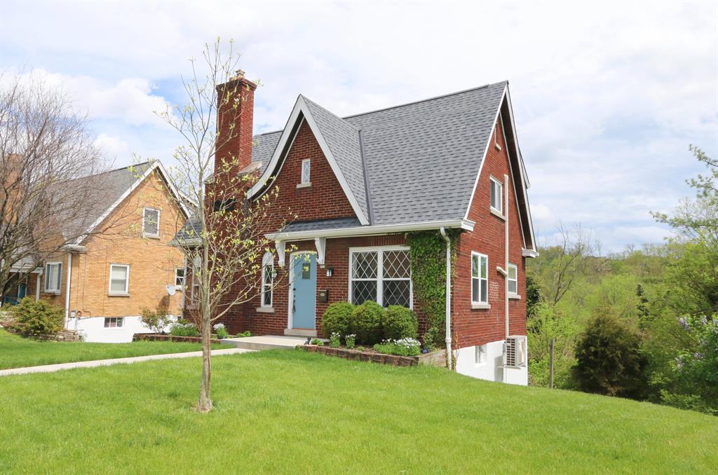 224 Glazier Ave