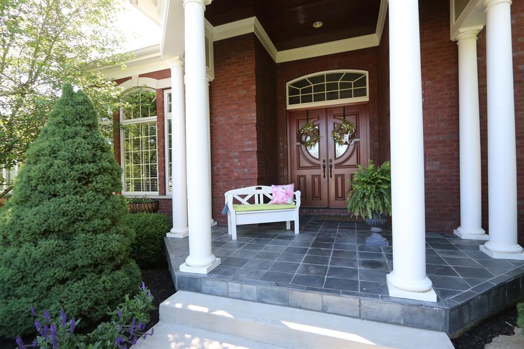 Entrance for 1141 Monarchos Rdg Union, KY 41091