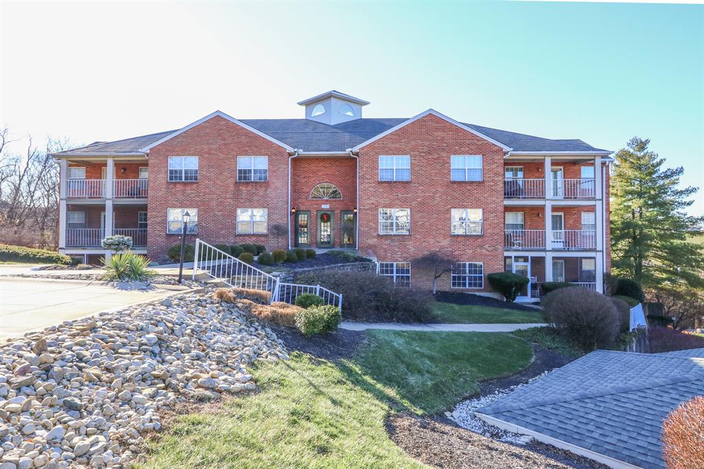 309 Keeneland Dr