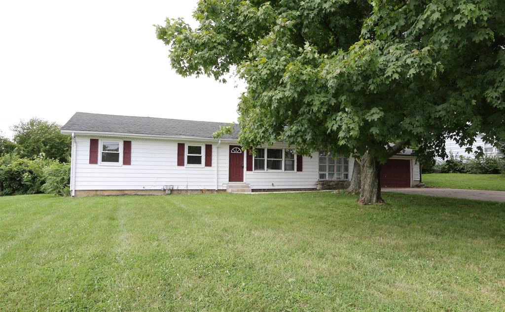 8557 Clearcreek Franklin Rd Franklin Twp., OH