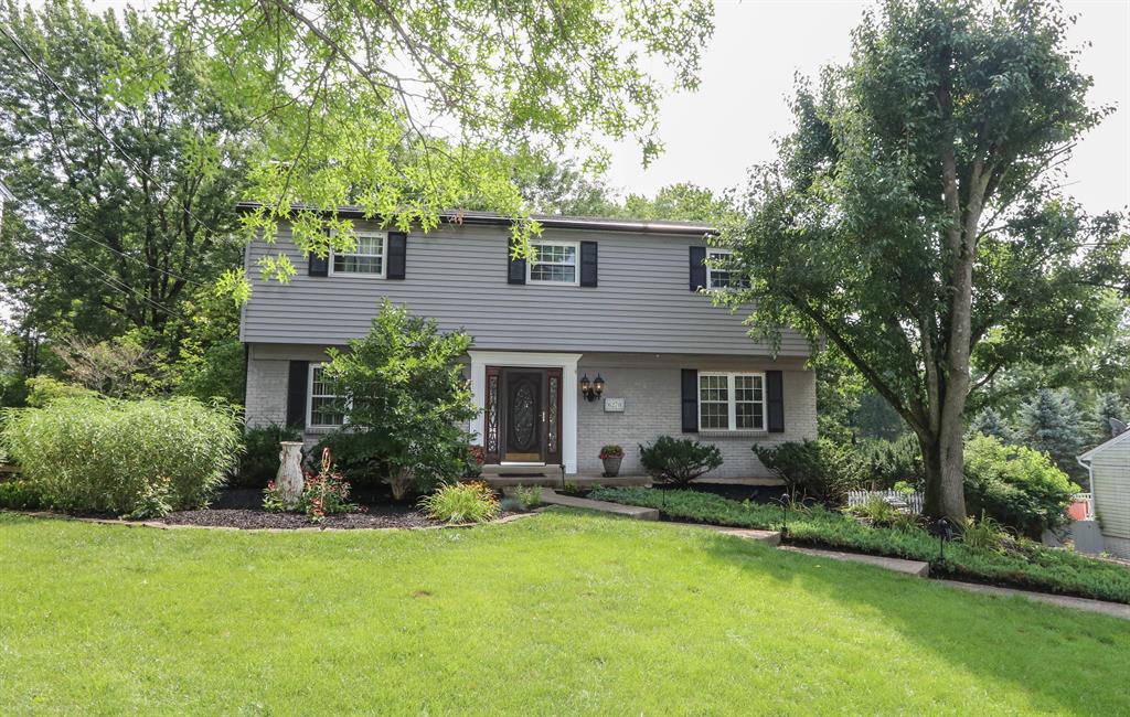 6270 Oakcreek Dr White Oak, OH
