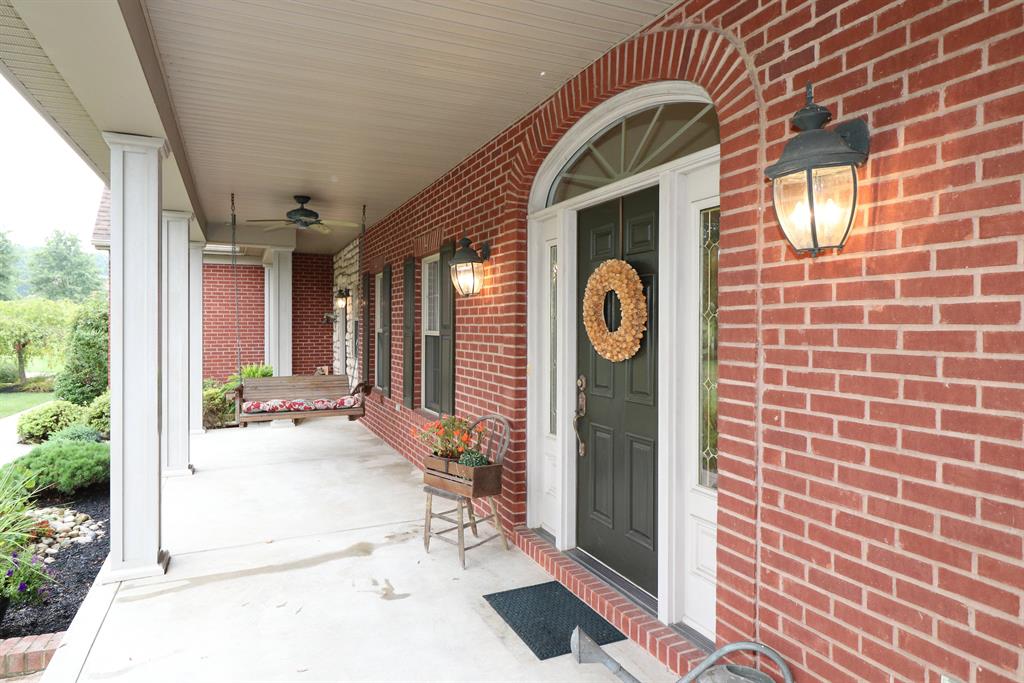 Porch for 45 Saddle Ridge Trl Alexandria, KY 41001