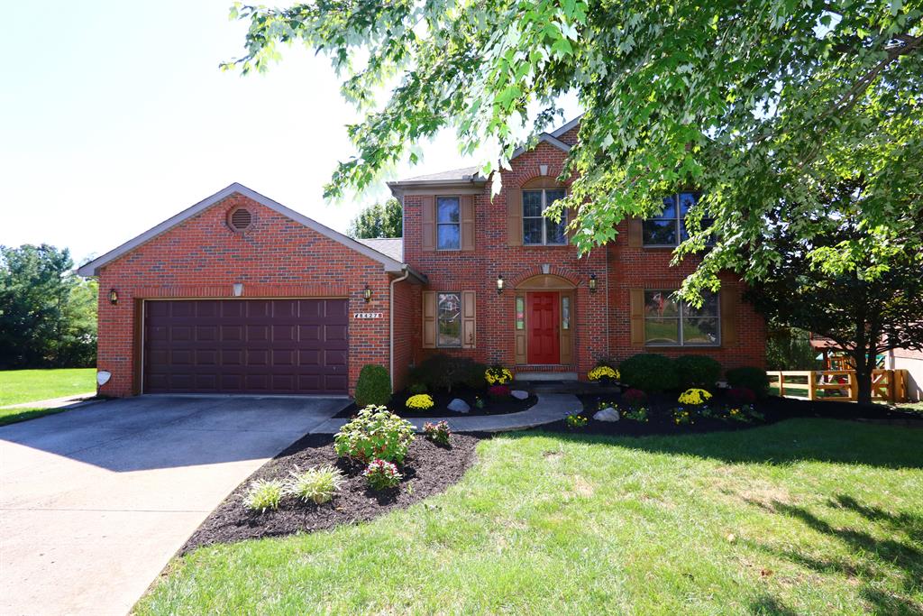 8427 Stratford Ct