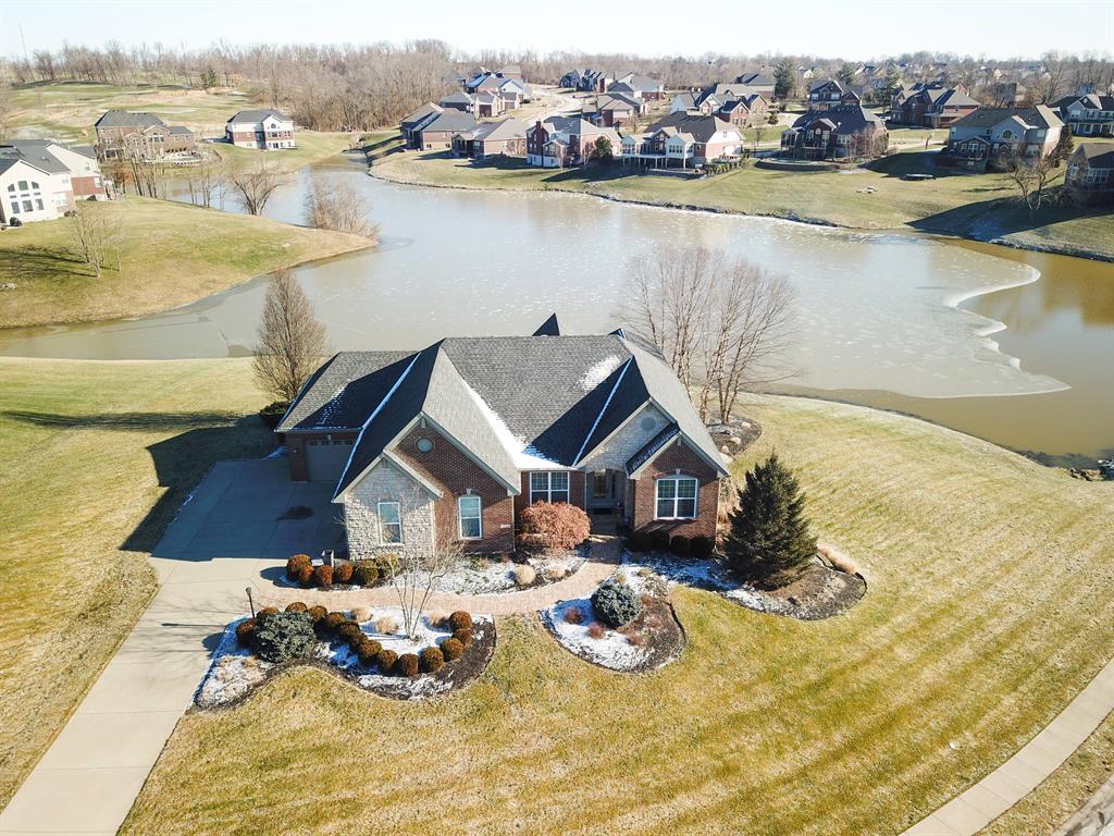 2642 Twin Hills Ct