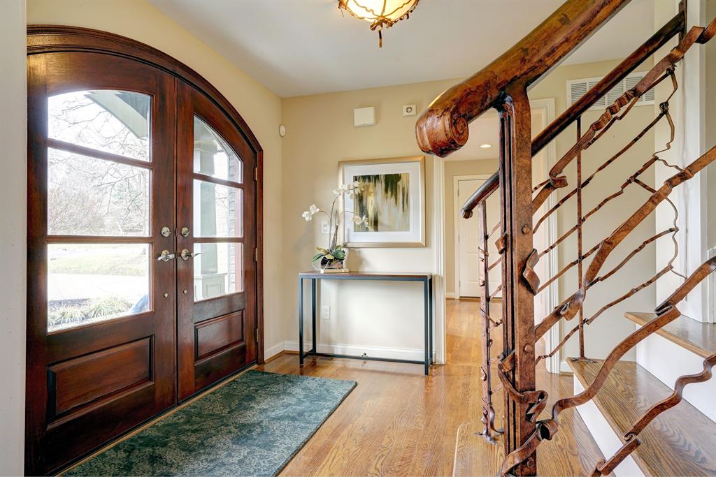 Foyer for 7742 Highgate Pl Kenwood, OH 45236
