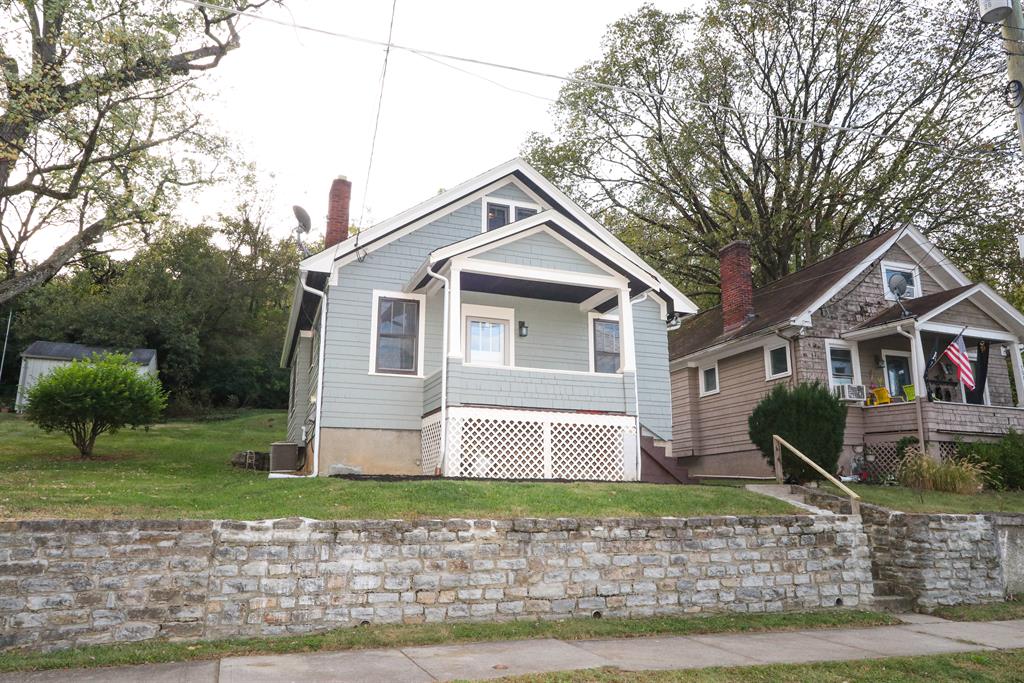 710 Third St Reading, OH
