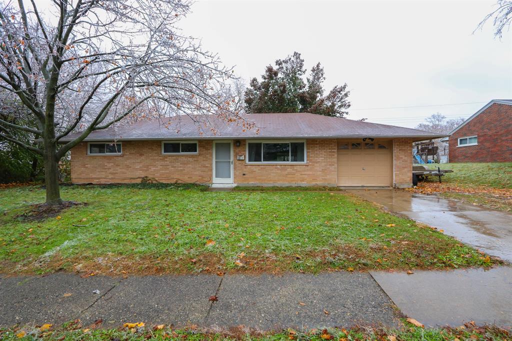 2313 Bushwick Dr Dayton, OH