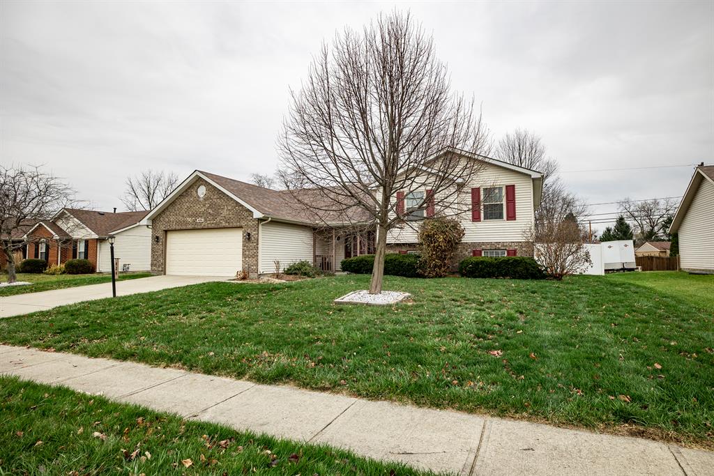 424 Applegate Rd Englewood, OH
