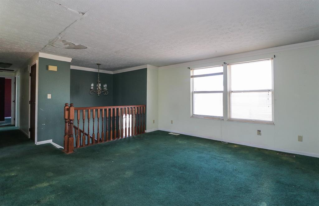 Living Room image 2 for 3511 Meadowlark Dr Edgewood, KY 41018