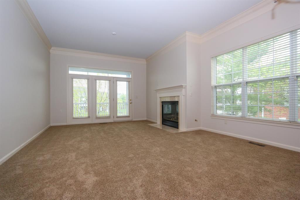 Living Room for 8068 Somerset Chase Sycamore Twp., OH 45249