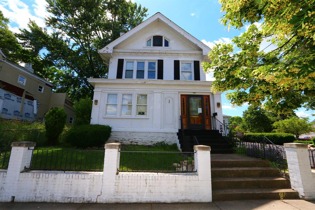 1129 Garrard St