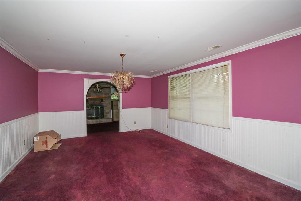 Living Room for 3157 Highway 465 Sparta, KY 41086