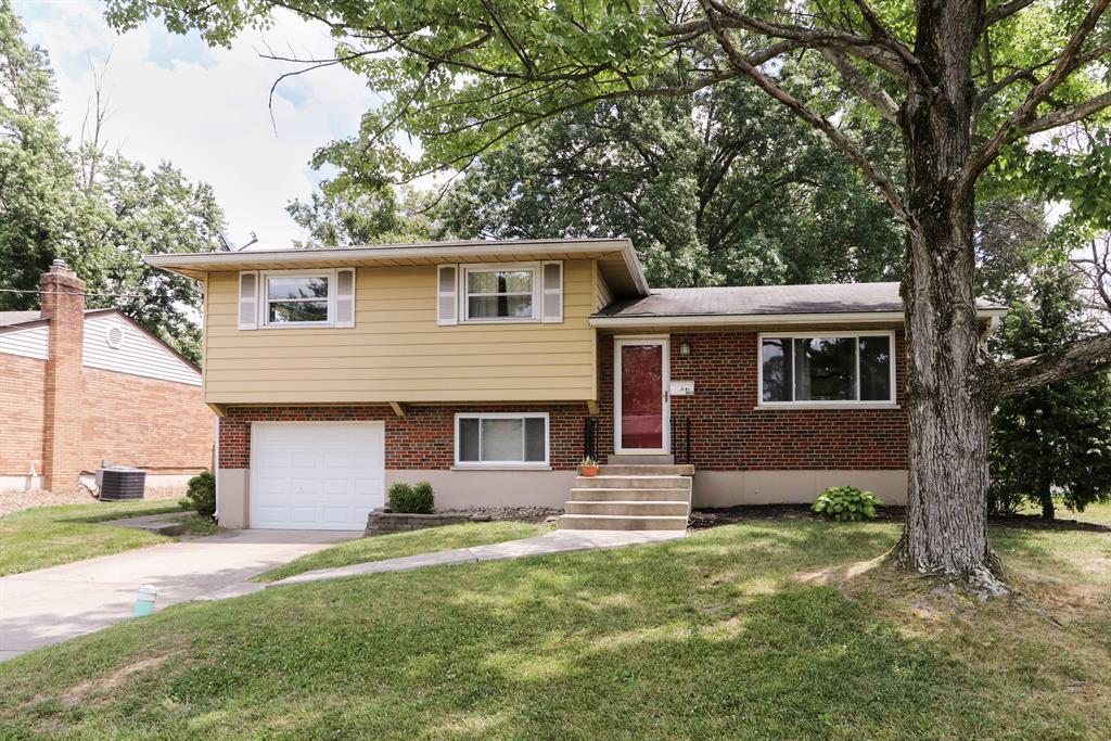 Entrance for 9012 Cherry Blossom Ln Finneytown, OH 45231