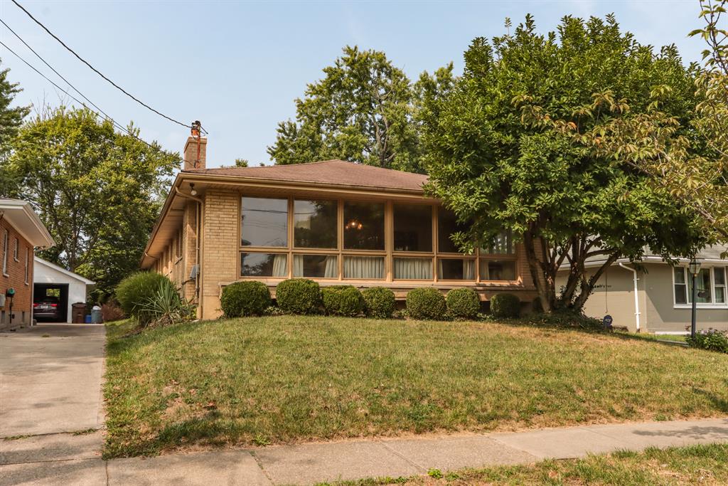 1127 Burns Ave Wyoming, OH