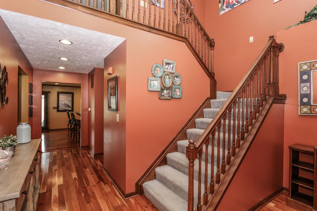 Foyer for 9868 Camden Darrtown Rd Camden, OH 45311