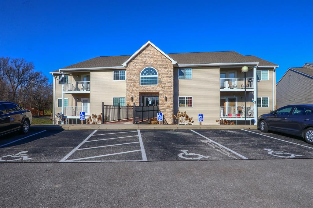 10608 Christa Ct