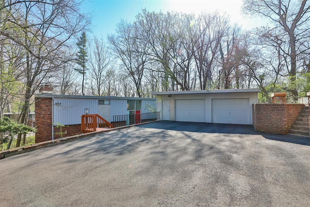 202 Brocdorf Drive