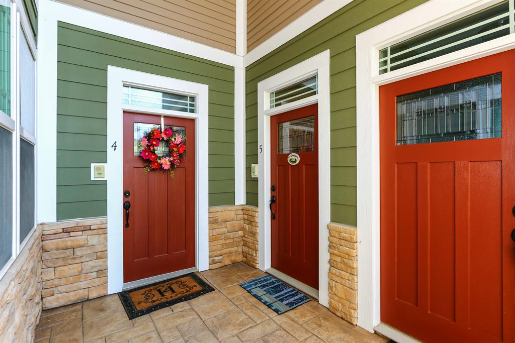 Entrance for 422 Riverpointe Dr, 5 Dayton, KY 41074
