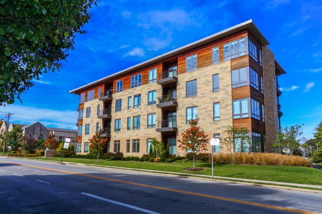 2770 Observatory Ave, 204 Hyde Park, OH