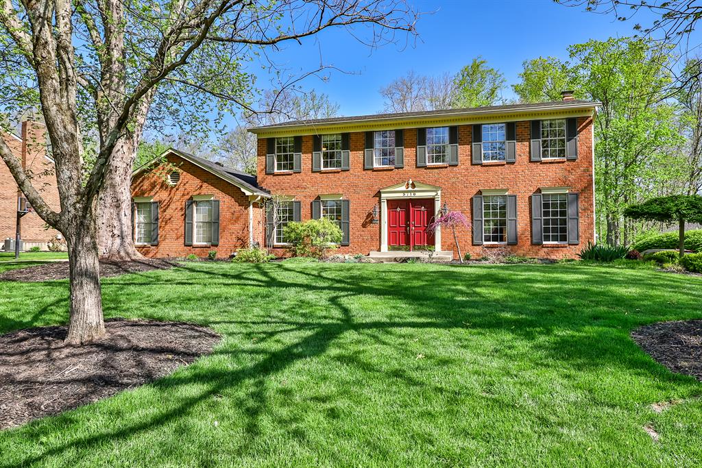 8716 Tanagerwoods Drive Montgomery, OH
