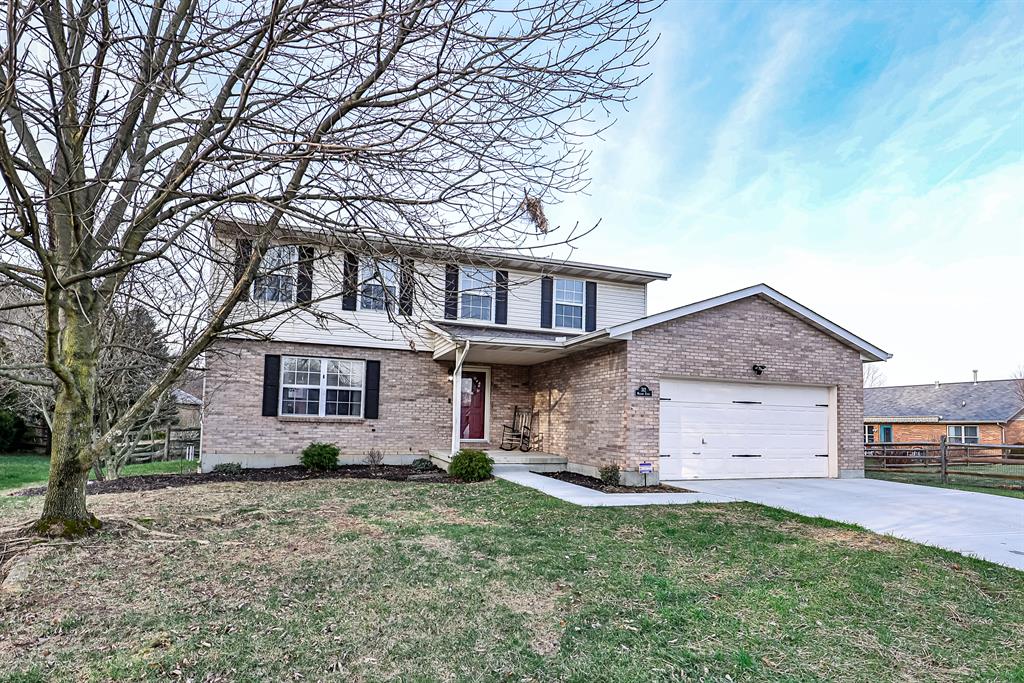 312 Meadow Ct