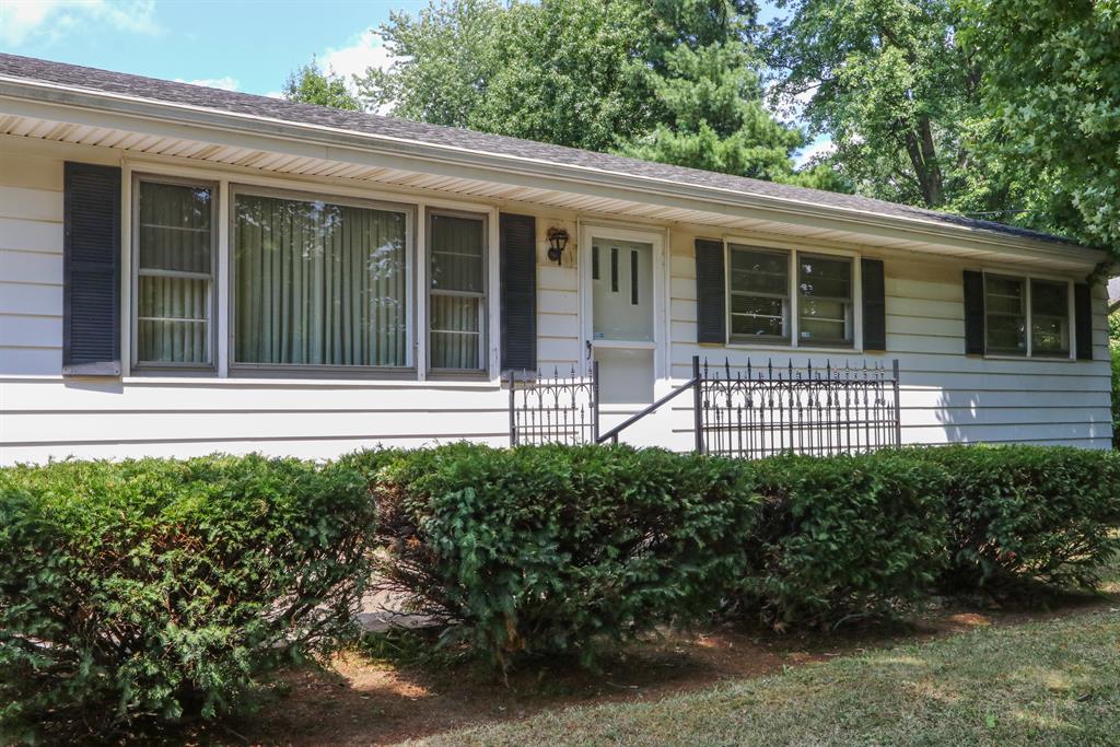 Entrance for 6988 Hendrickson Rd Turtle Creek Twp., OH 45044