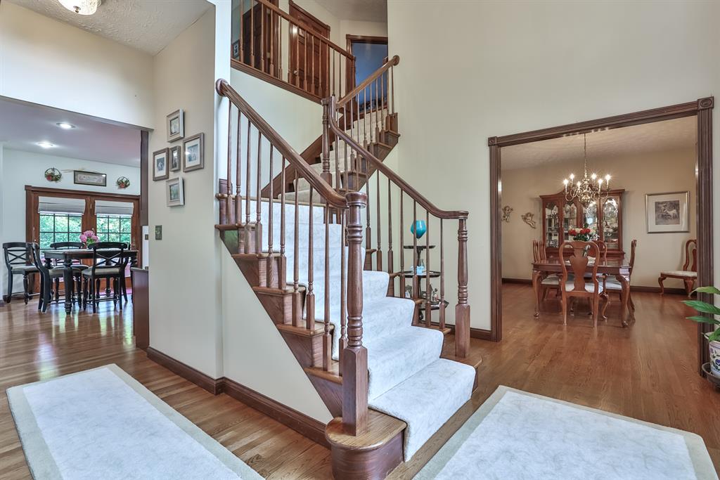 Foyer for 1512 Copper Creek Court Florence, KY 41042