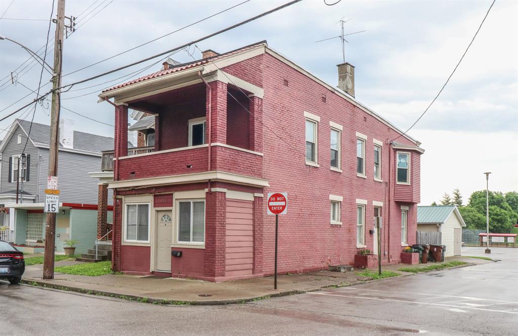 417 W 19th St