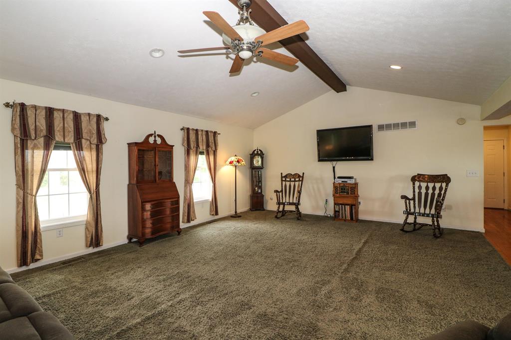 Living Room image 2 for 980 Old New Liberty Rd Owenton, KY 40359