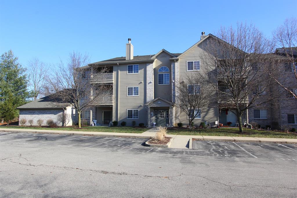 2340 Sawmill Ct, 310