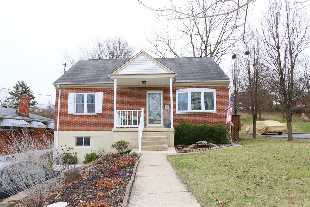 54 Pleasant Dr
