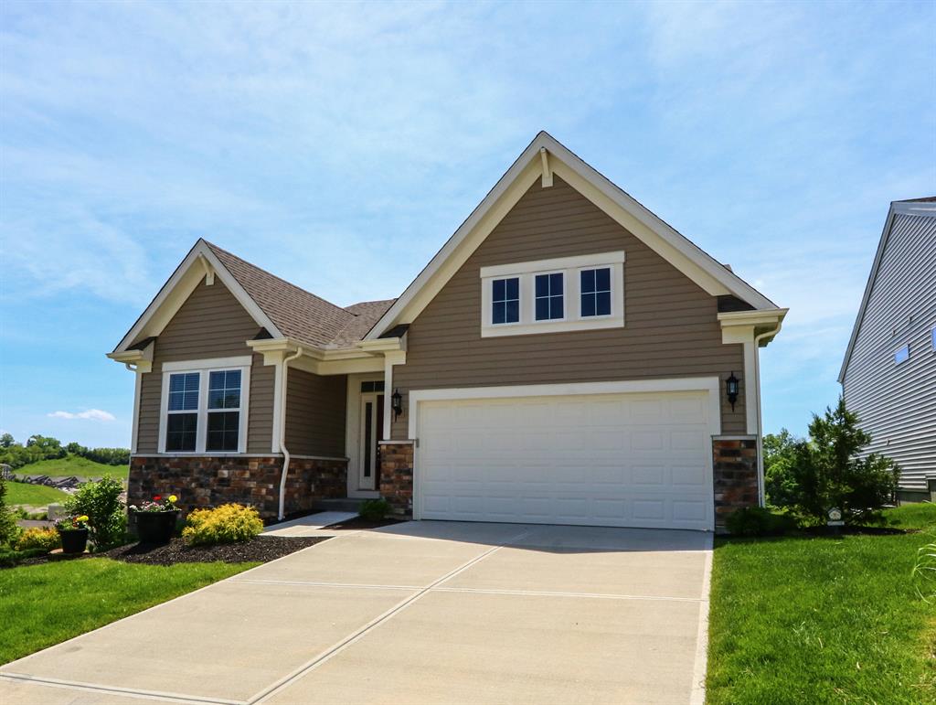 Garage for 7247 Rimrock Ln Alexandria, KY 41001