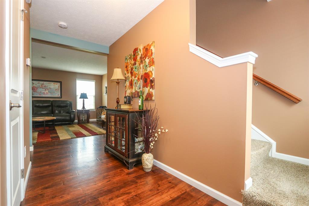 Foyer for 9635 Biddinger Ct Harrison, OH 45030
