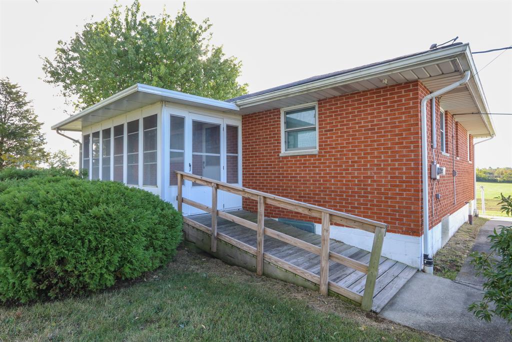 Entrance for 10055 Quaker Trace Rd Camden, OH 45311