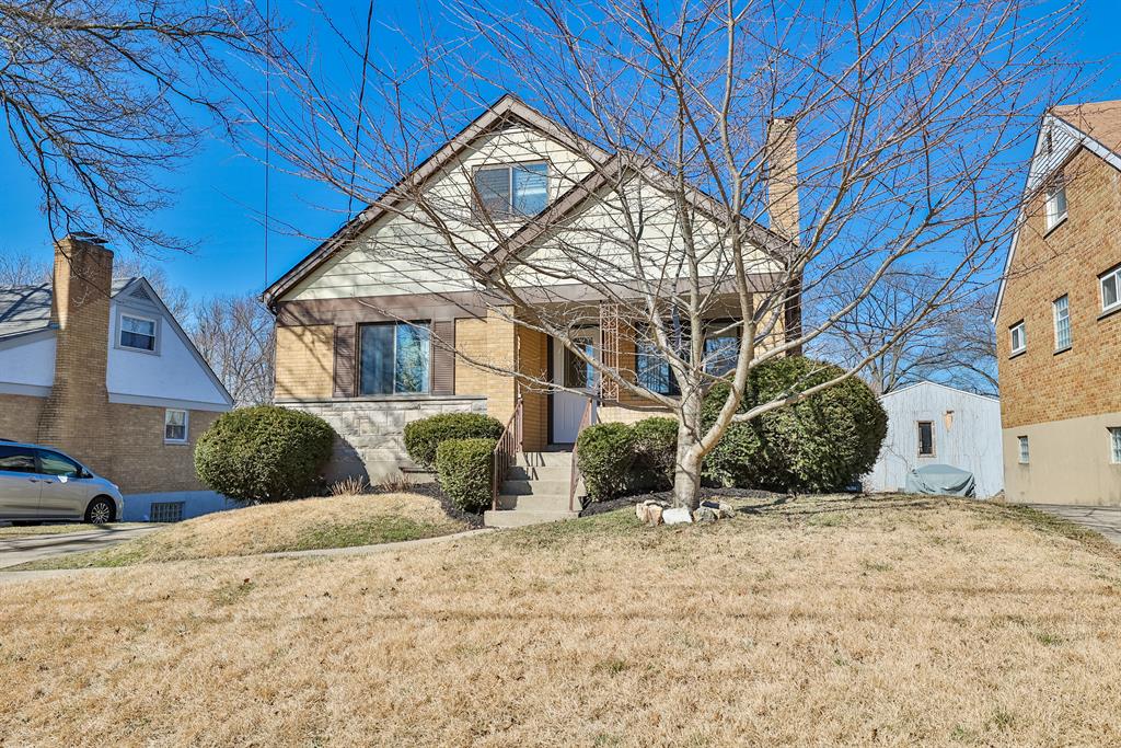 2864 Roseann Ln White Oak, OH