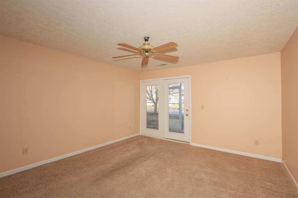 Living Room for 10602 Christa Ct Alexandria, KY 41001
