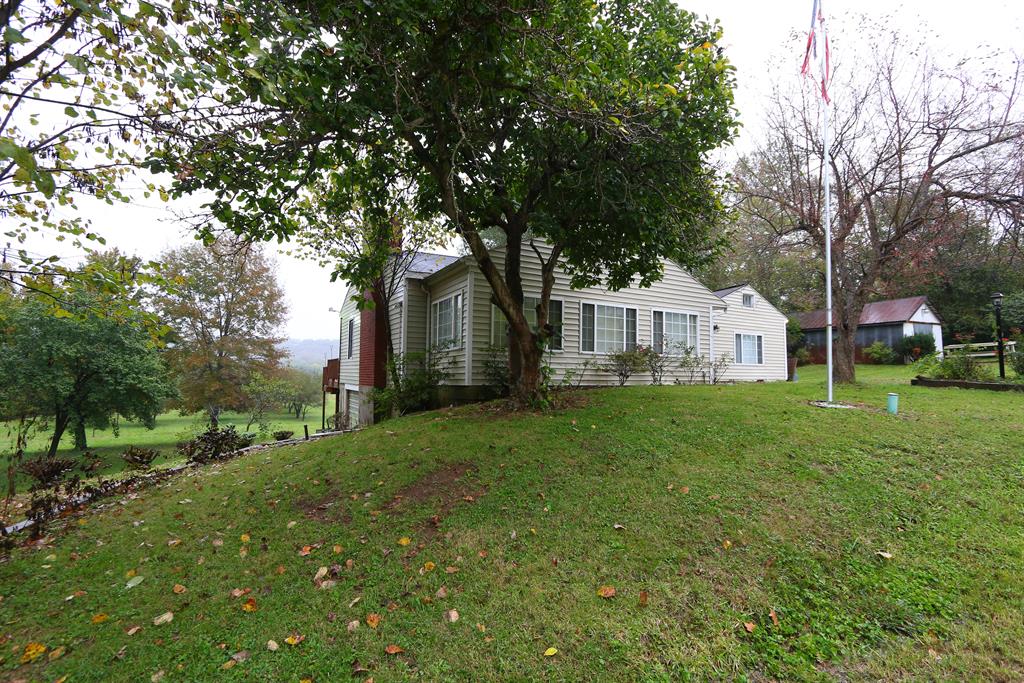 6516 River Rd