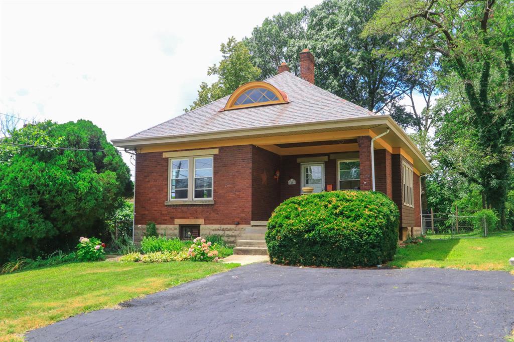 Exterior (Main) 2 for 5409 Lester Rd Cincinnati, OH 45213