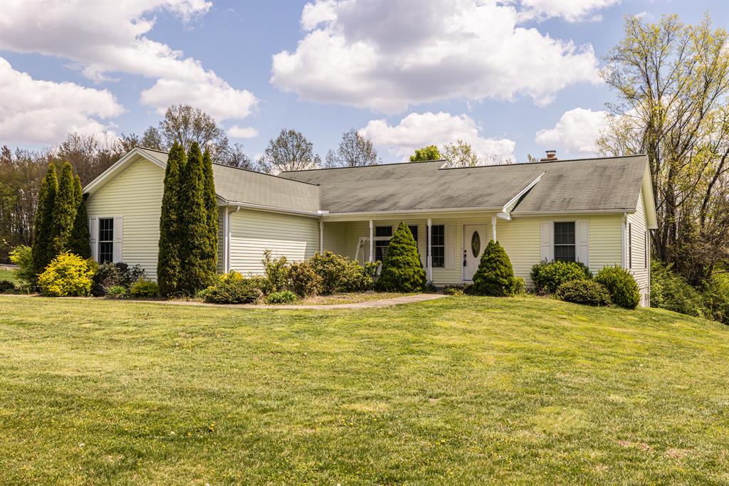 1287 Saltair Crossing Drive Tate Twp., OH