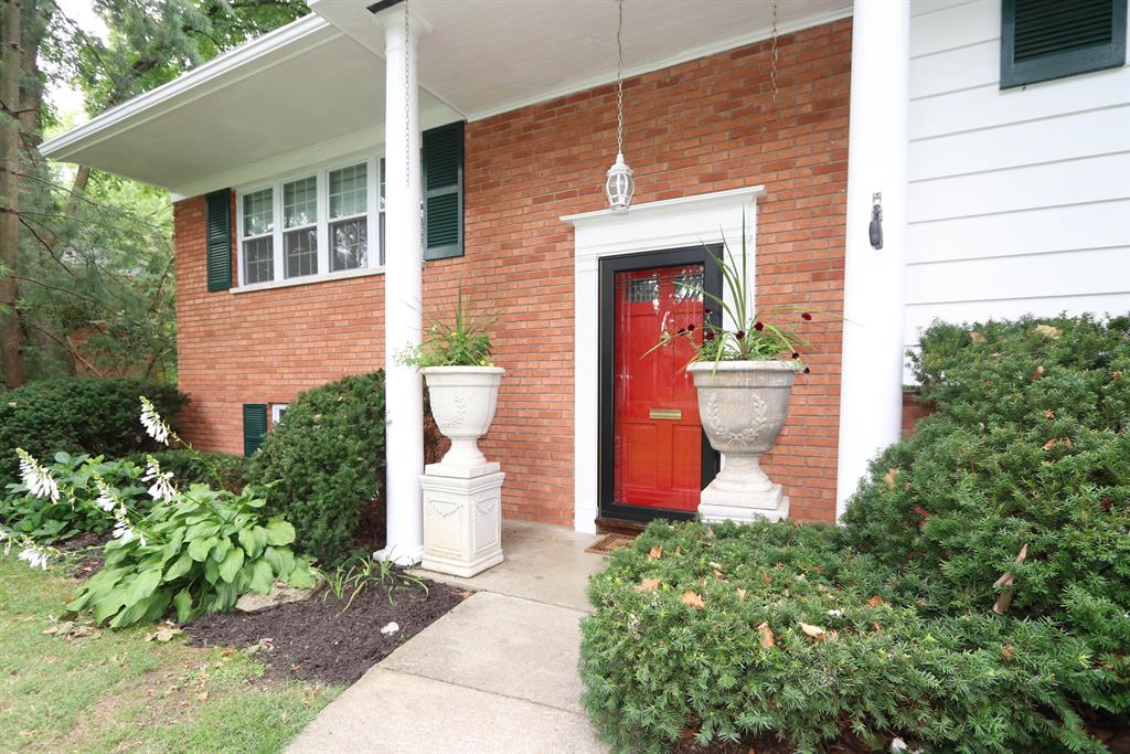 Entrance for 112 Fieldstone Dr Terrace Park, OH 45174