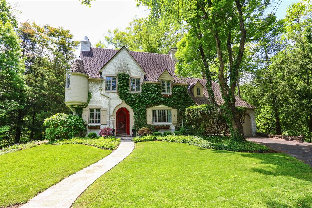 185 Linden Dr