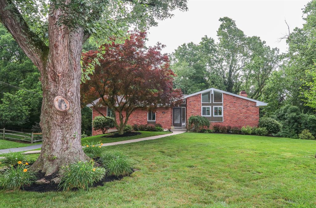 131 Windingbrook Ln