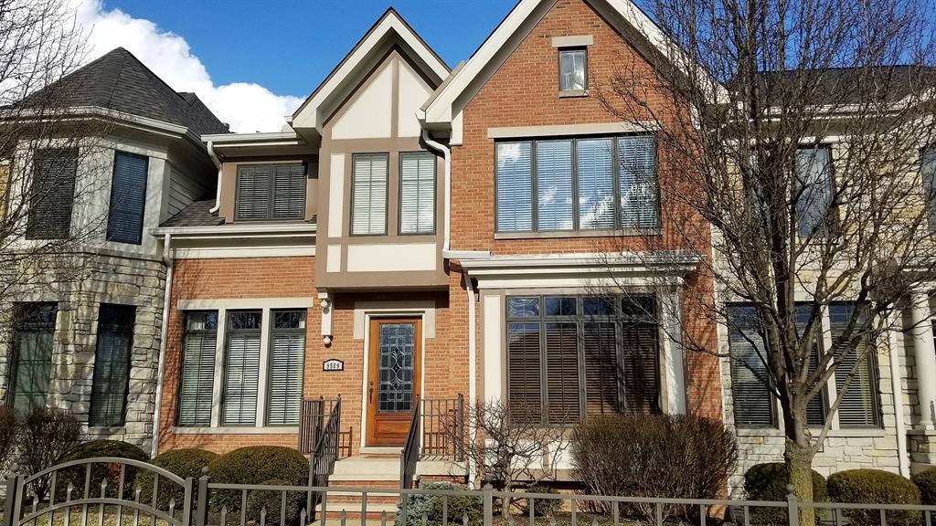9509 Park Manor Blvd Blue Ash, OH