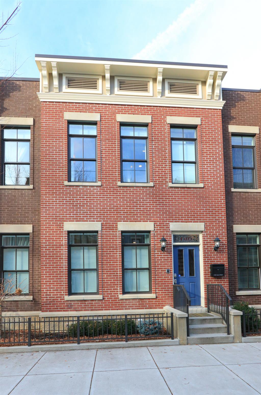 1505 Elm St