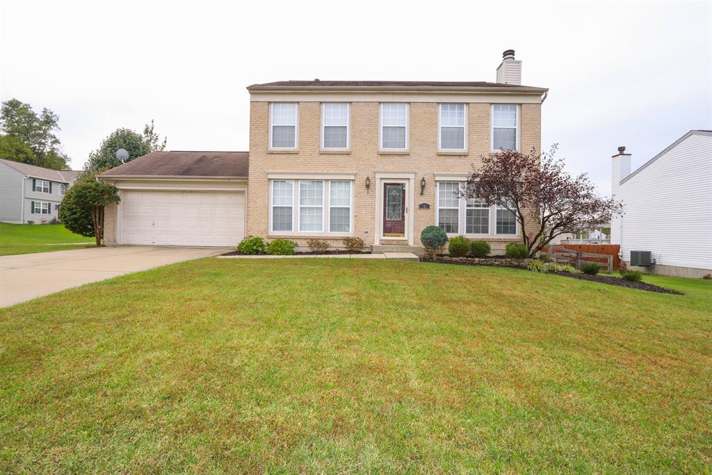 745 Lakefield Dr