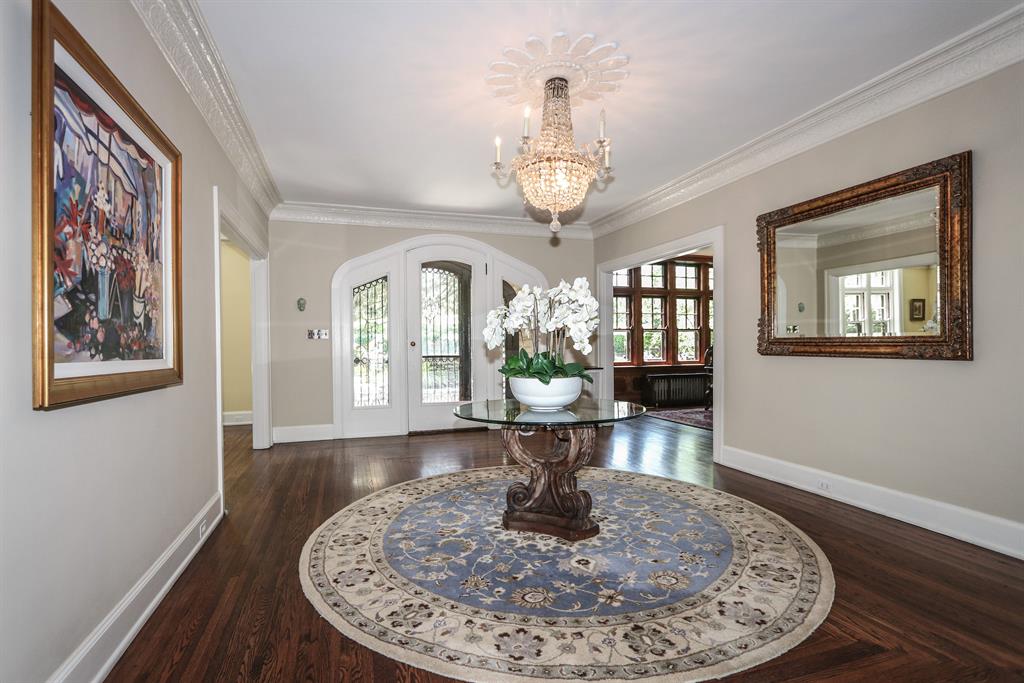 Foyer image 2 for 2432 Observatory Ave Hyde Park, OH 45208