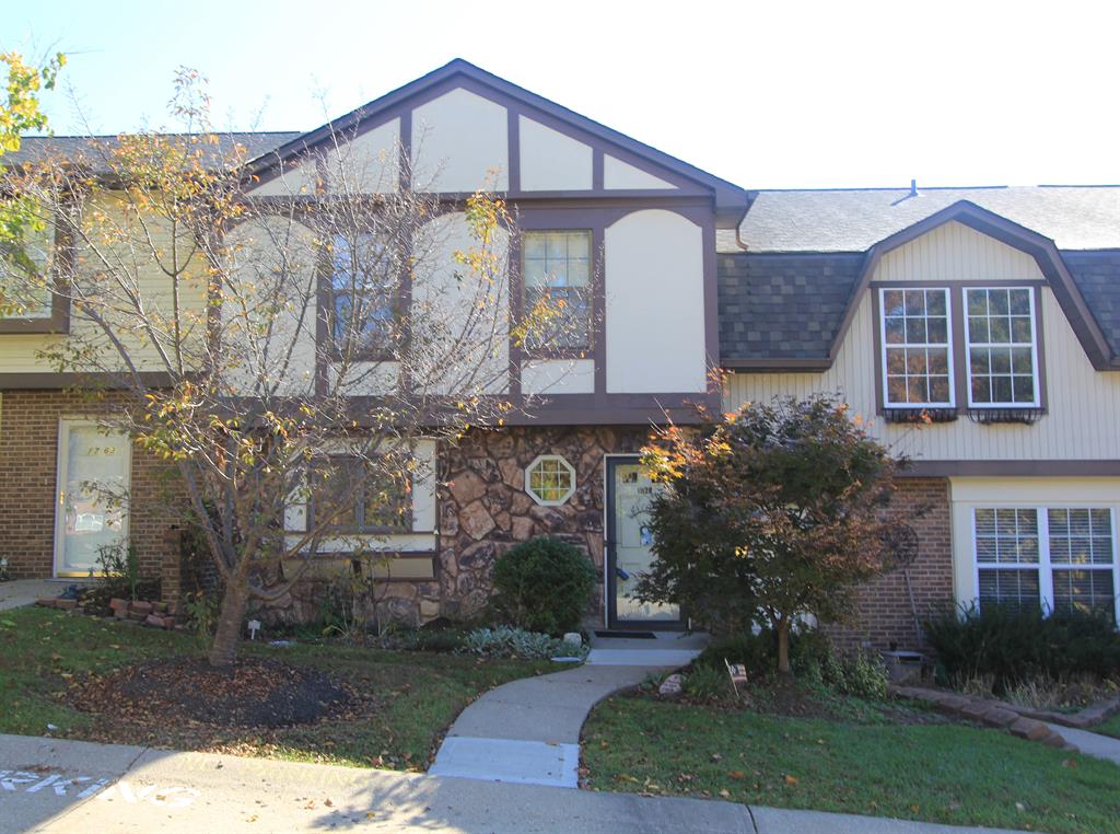 1765 Val Ct