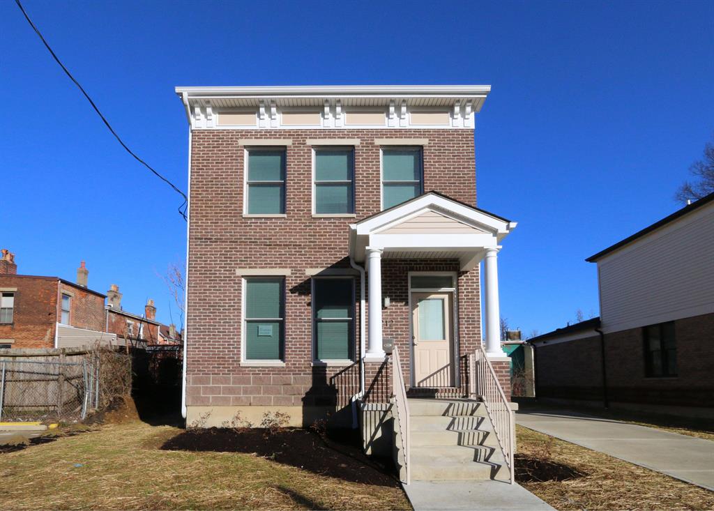 212 E Robbins St, Lot 9